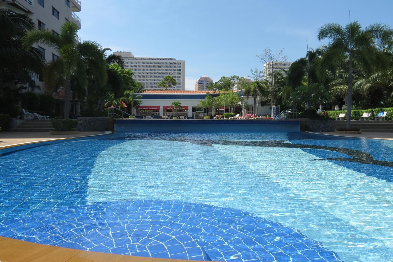 View Talay 2 Suite Apartments ジョムティエンビーチ エクステリア 写真