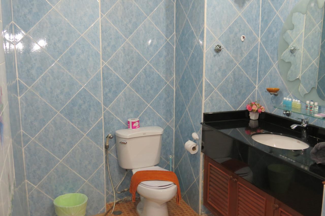 View Talay 2 Suite Apartments ジョムティエンビーチ エクステリア 写真
