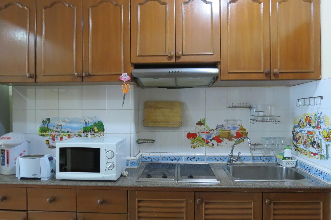 View Talay 2 Suite Apartments ジョムティエンビーチ エクステリア 写真