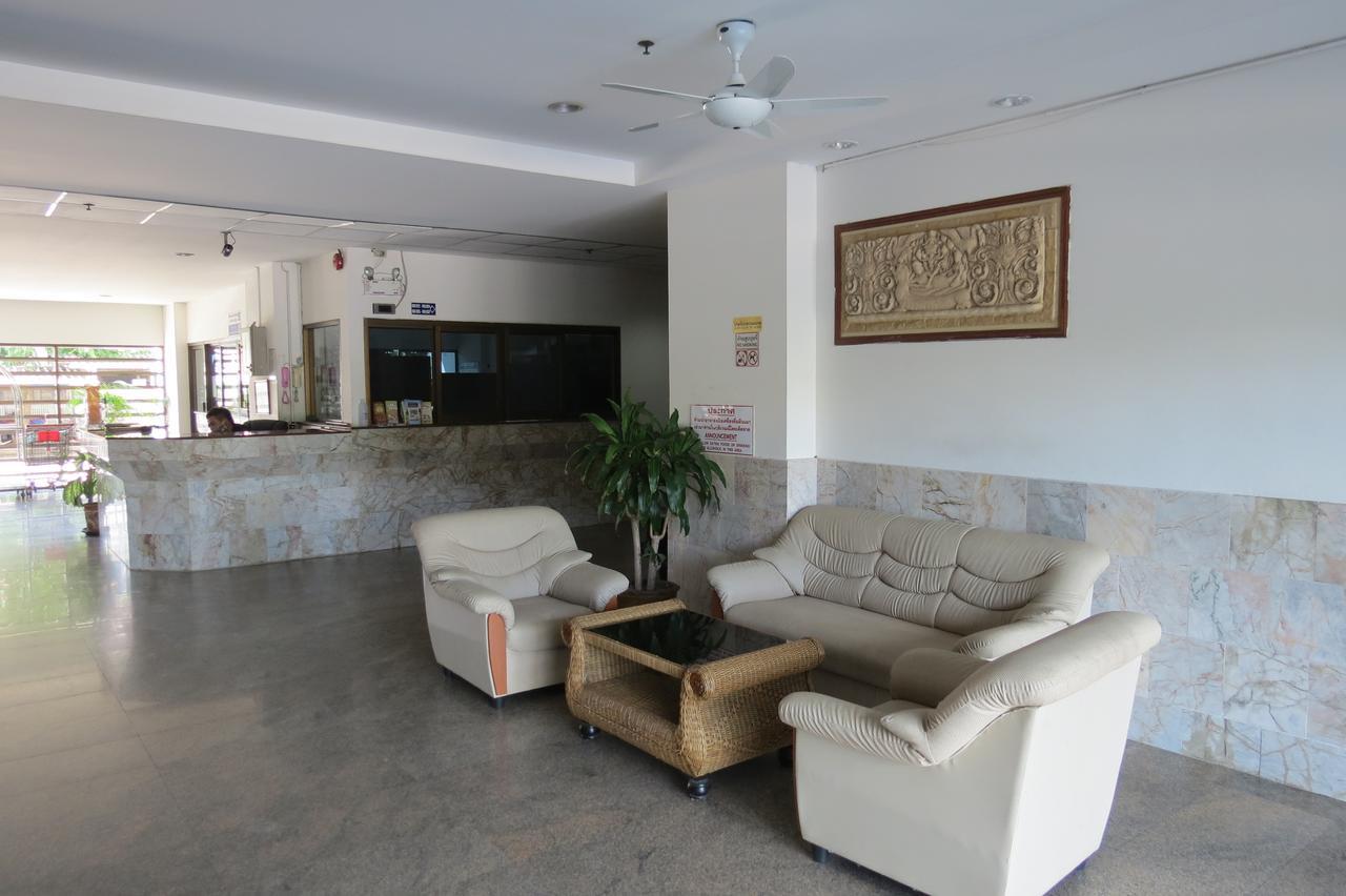 View Talay 2 Suite Apartments ジョムティエンビーチ エクステリア 写真