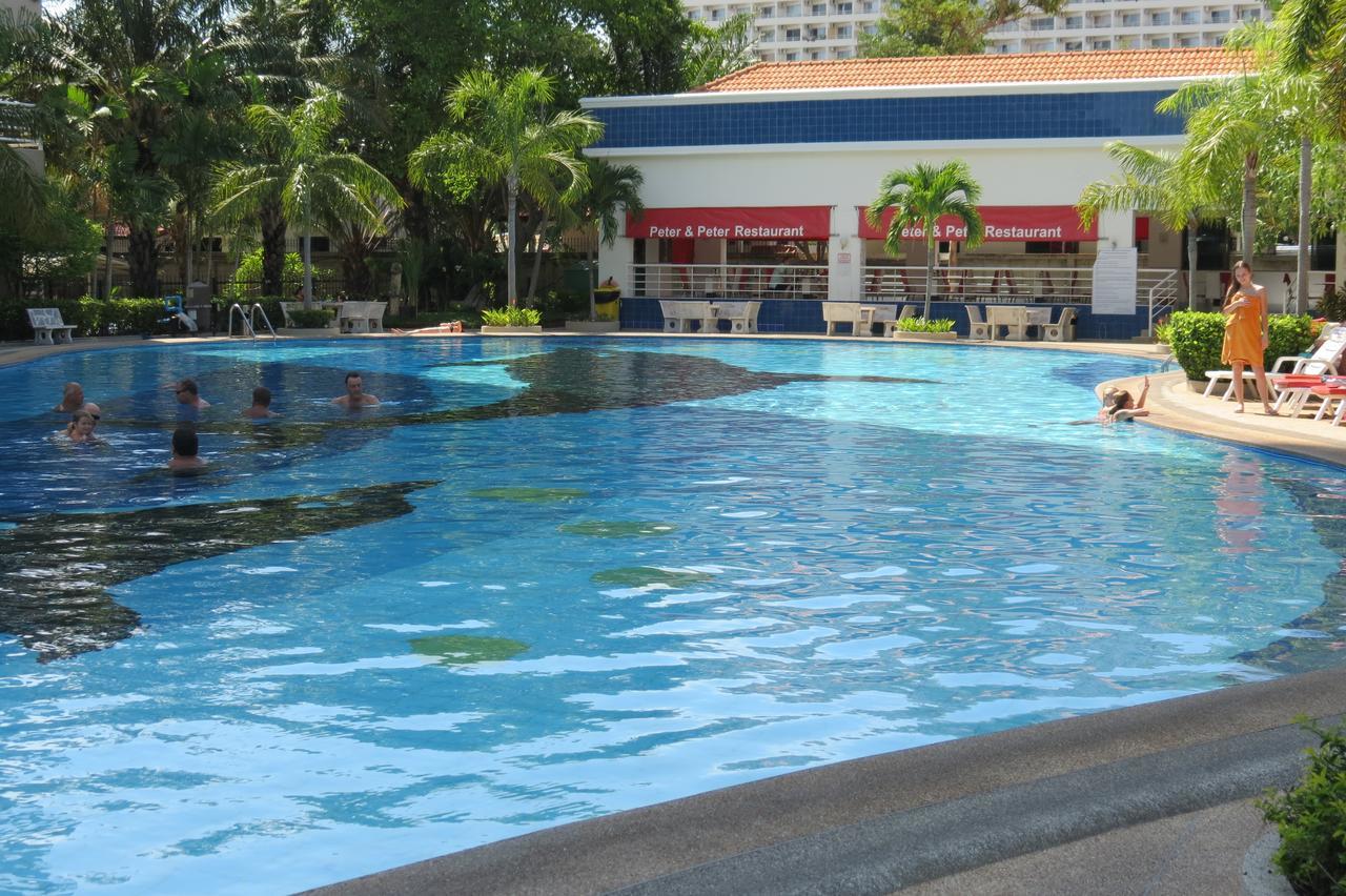 View Talay 2 Suite Apartments ジョムティエンビーチ エクステリア 写真